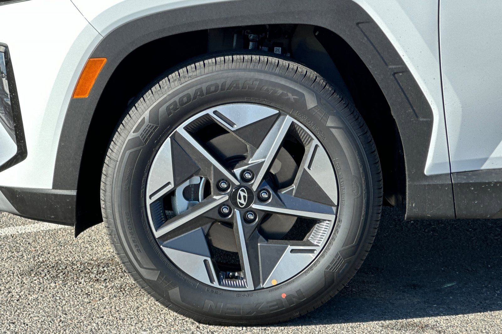 New 2026 Hyundai Tucson SEL image 25