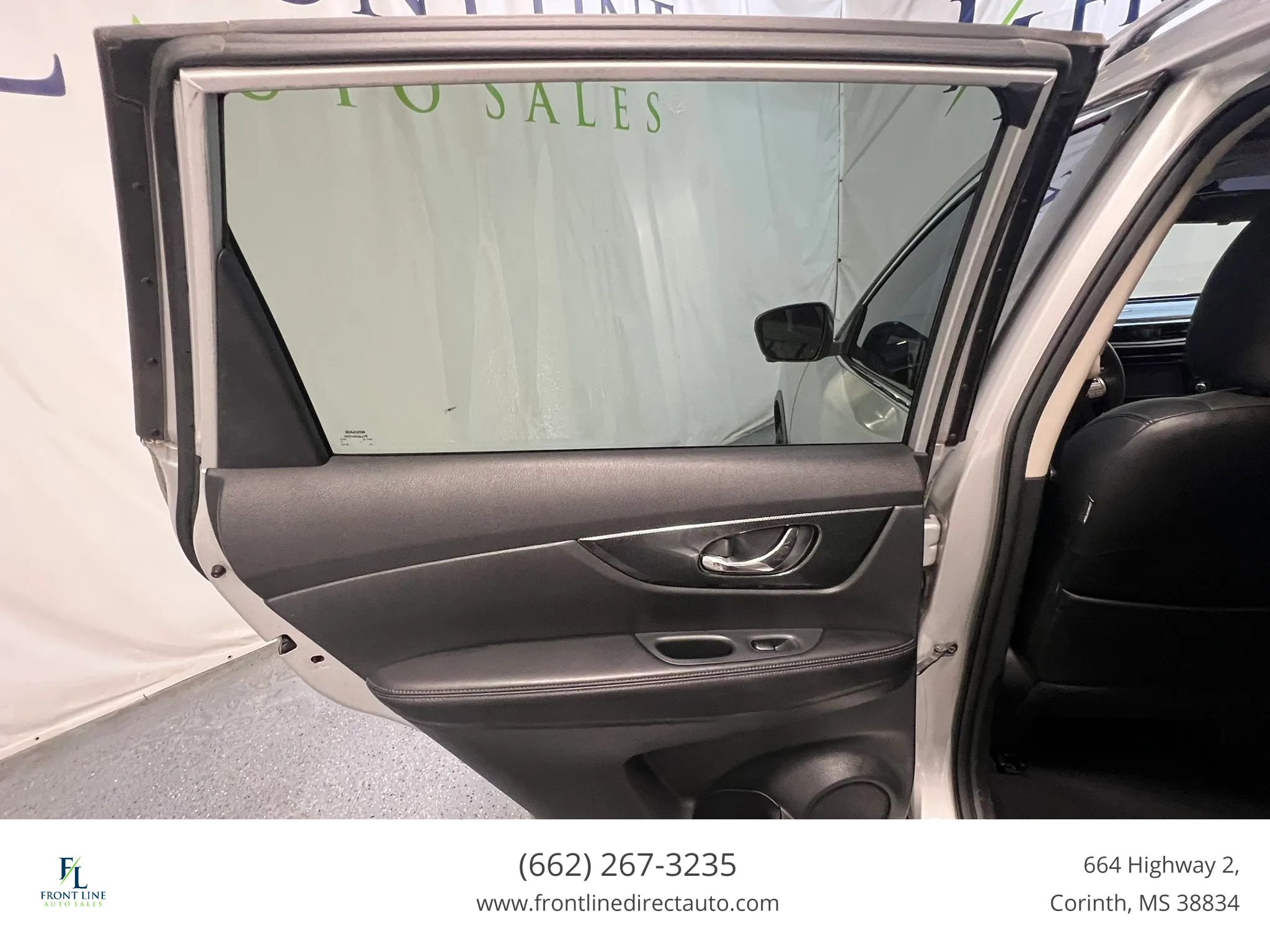 Used 2015 Nissan Rogue SL w/ SL Premium Package FWD image 24