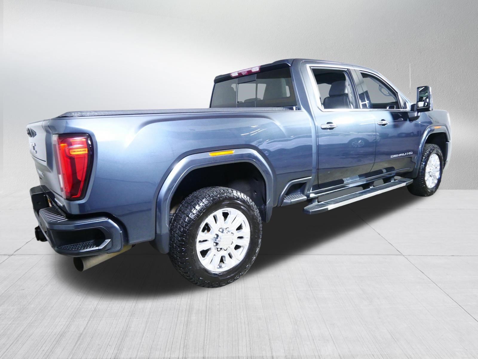 Used 2020 GMC Sierra 2500 Denali w/ Denali Ultimate Package AWD/4WD image 7