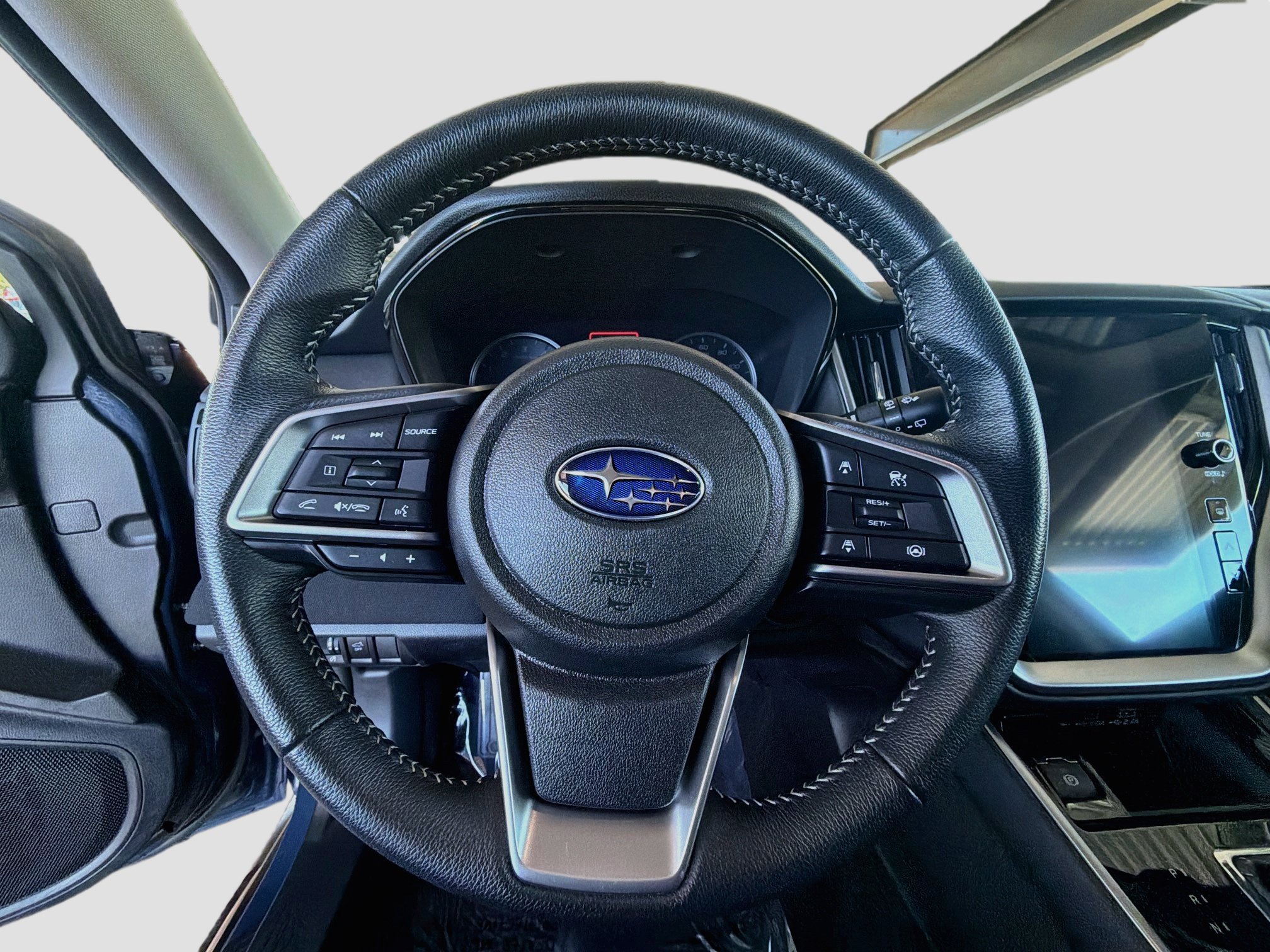 Used 2025 Subaru Outback Premium w/ Popular Package #1A AWD/4WD image 17