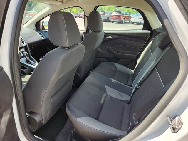 Used 2014 Ford Focus SE FWD image 11