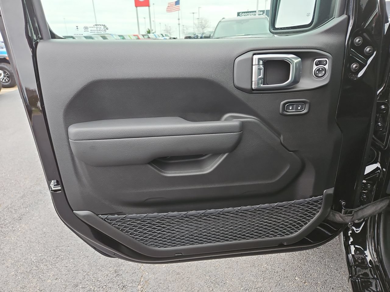 New 2026 Jeep Gladiator Sport AWD/4WD image 18