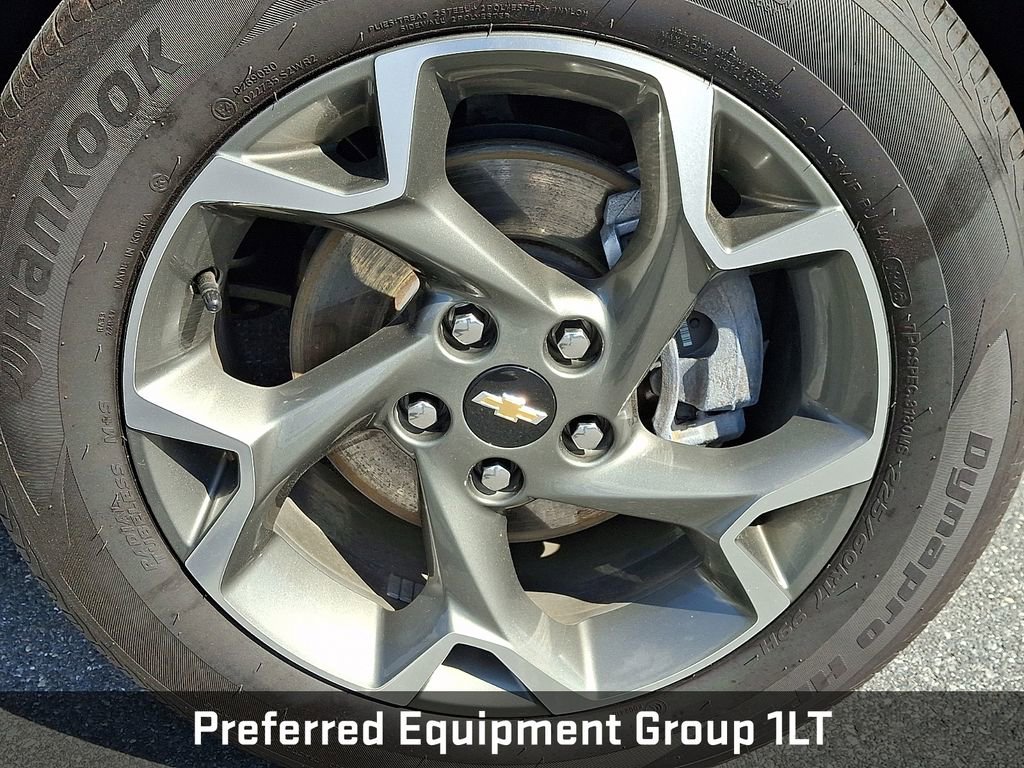 Used 2025 Chevrolet Trax LT w/ LT Convenience Package FWD image 10