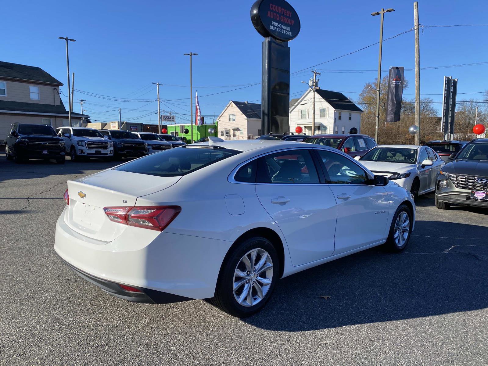 Used 2021 Chevrolet Malibu LT image 6