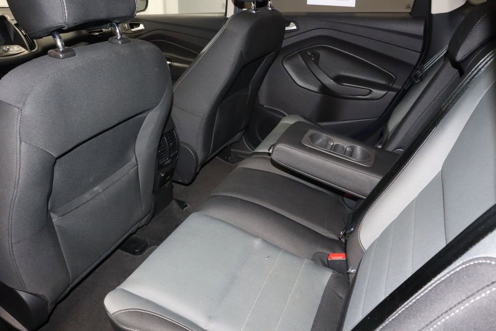 Used 2016 Ford Escape SE w/ Equipment Group 201A image 21