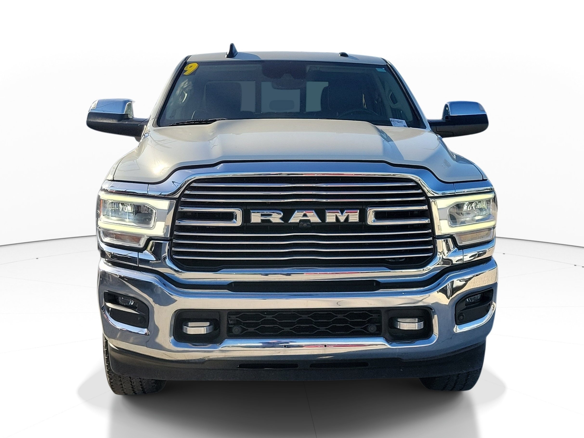 Used 2019 RAM 3500 Laramie AWD/4WD image 2