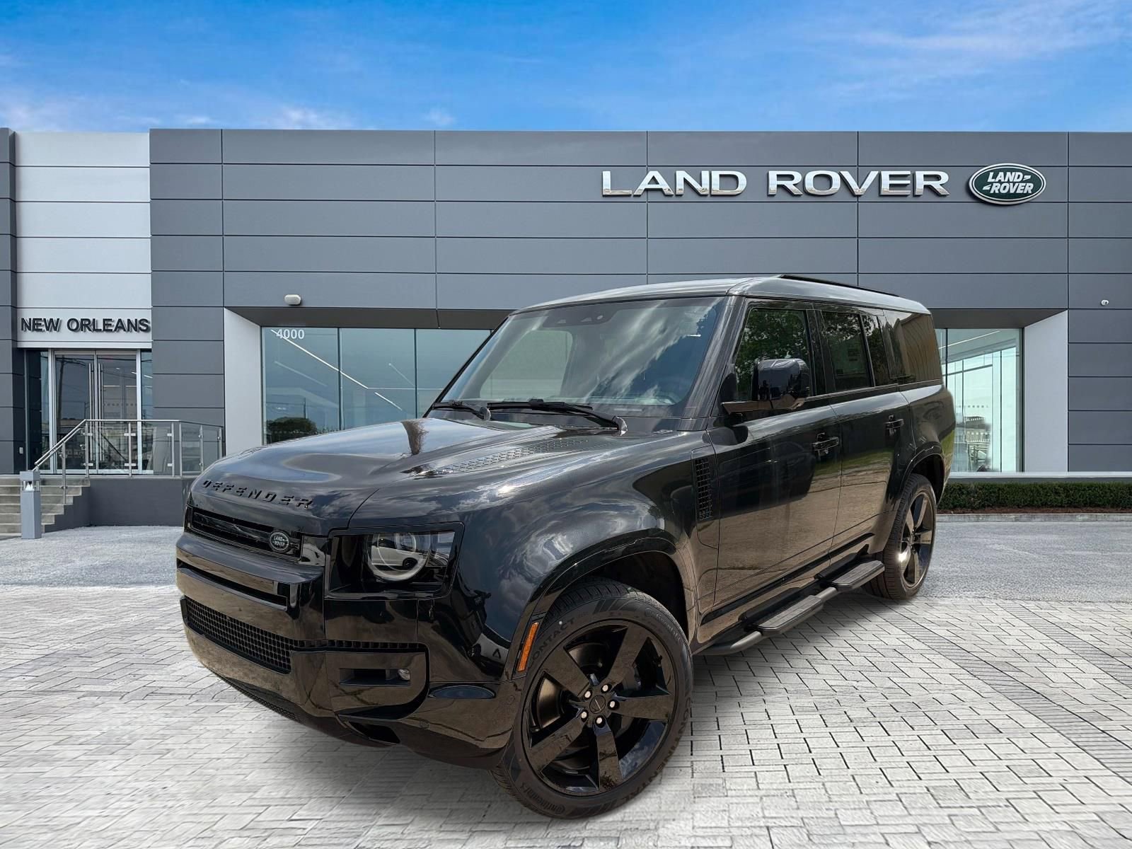 New 2026 Land Rover Defender 130 X-Dynamic SE AWD/4WD video 1
