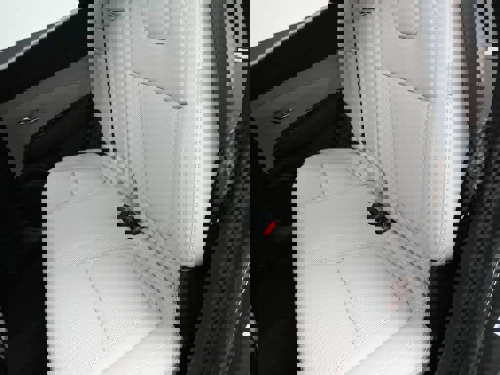 New 2026 Hyundai Tucson Limited image 23