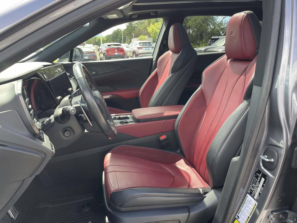 Used 2023 Lexus RX 500h F Sport w/ Accessory Package (Z1) AWD/4WD image 8