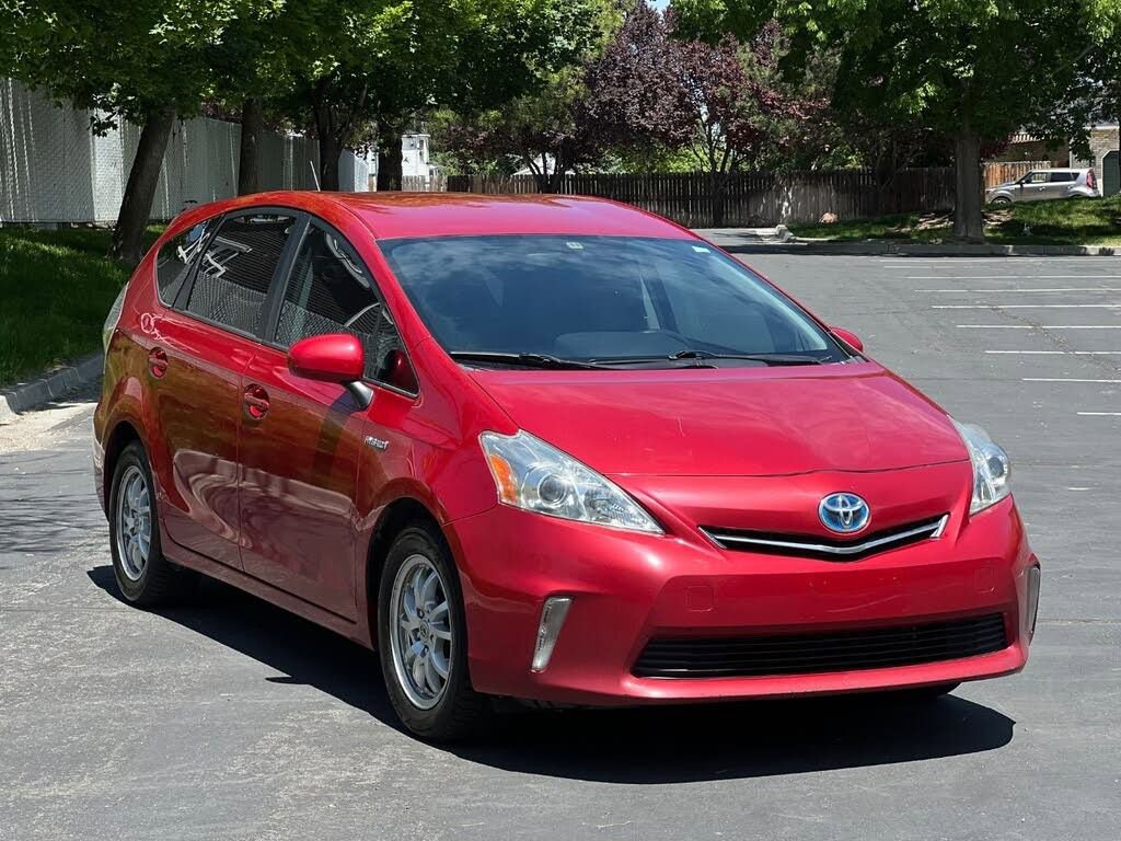 Used 2012 Toyota Prius V Two FWD image 7
