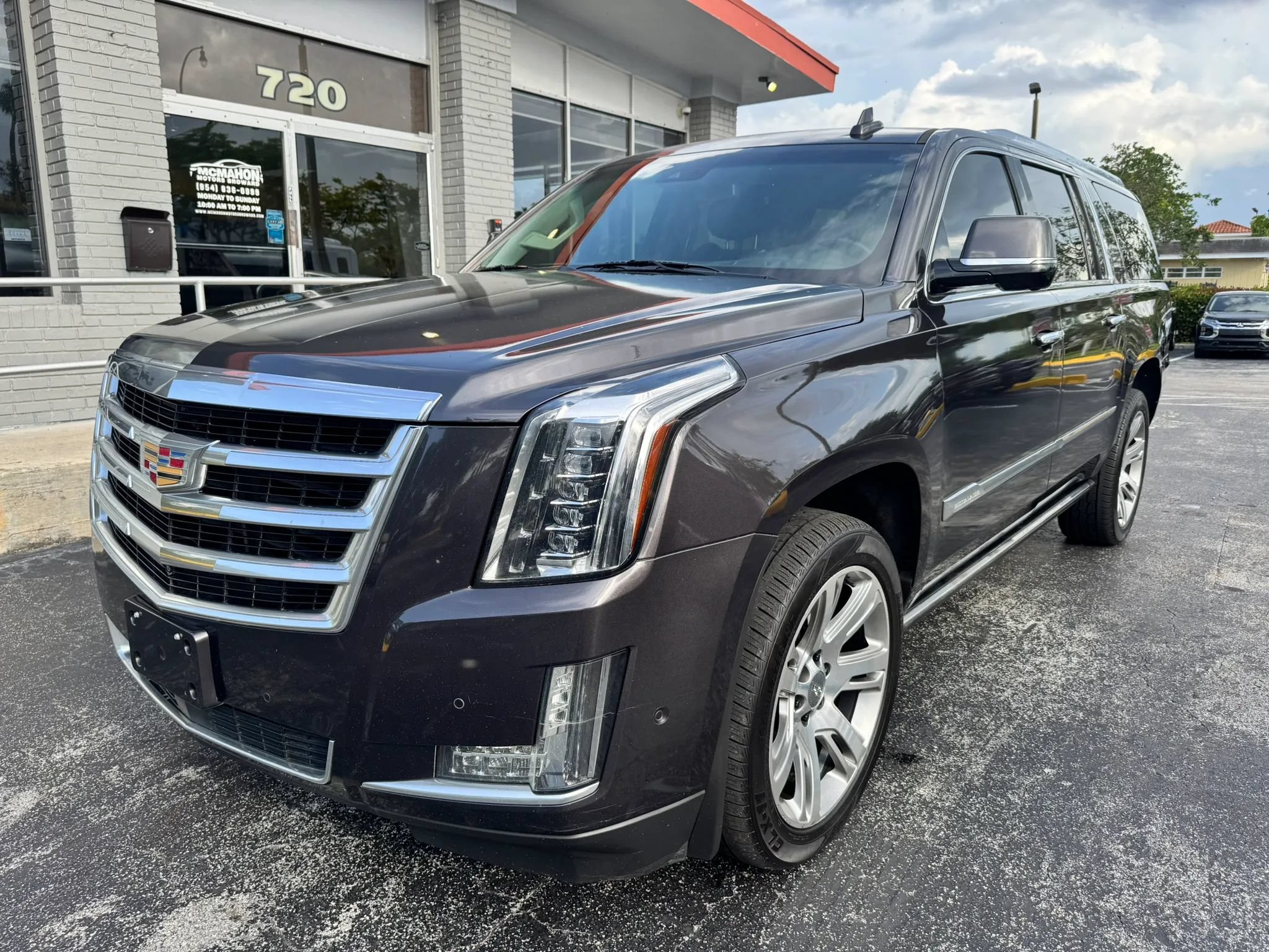 Used 2017 Cadillac Escalade ESV Premium Luxury