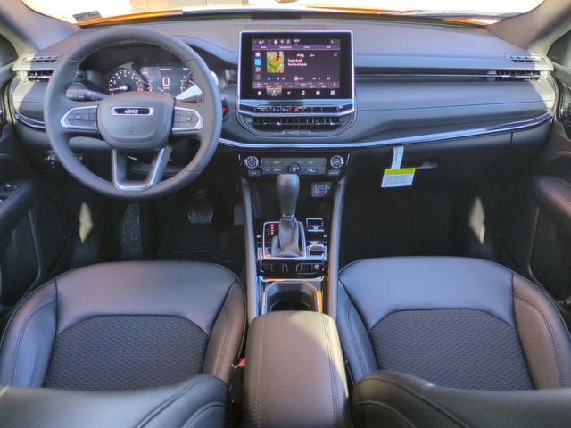 New 2026 Jeep Compass Latitude AWD/4WD image 15