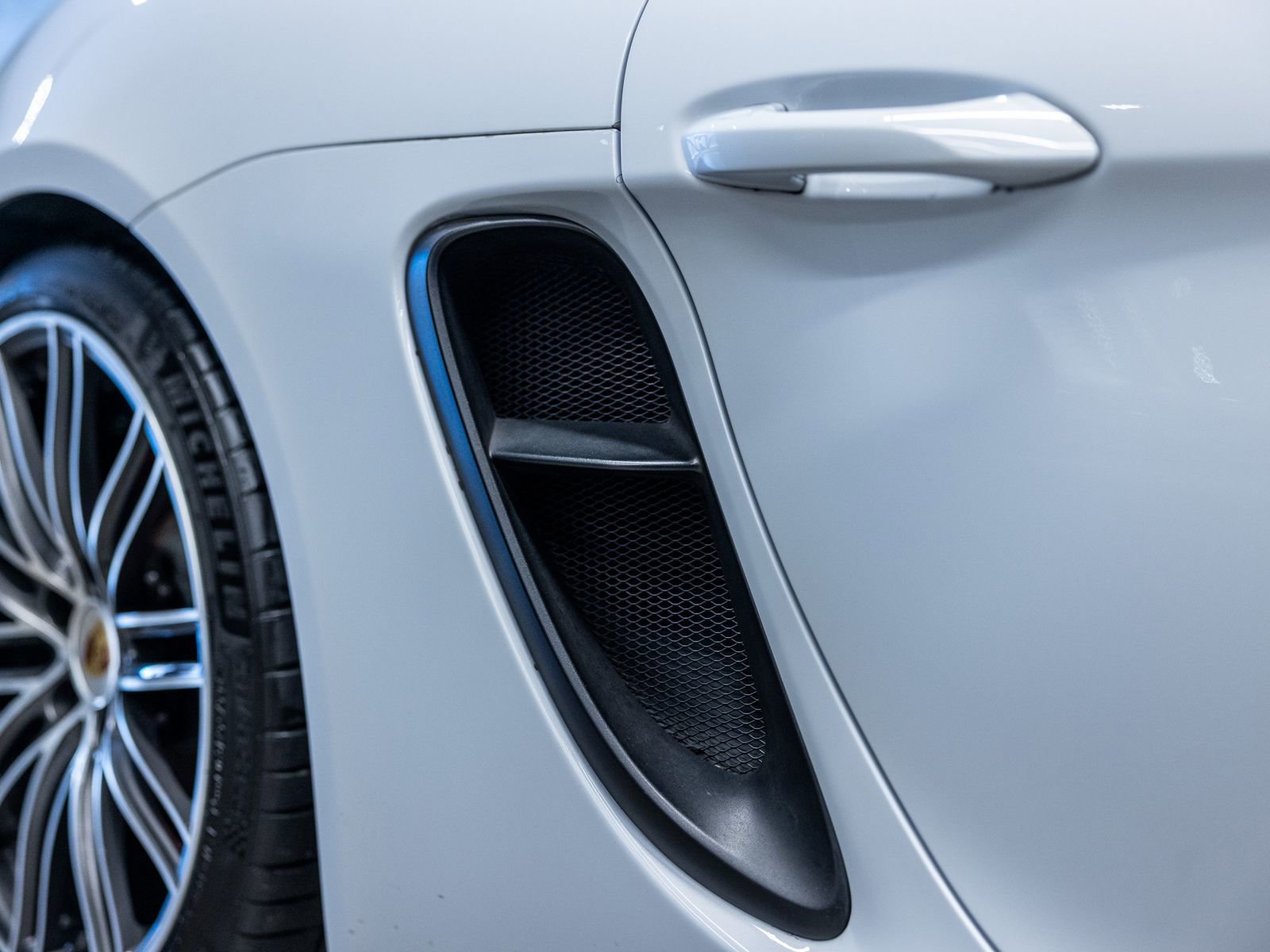 Used 2023 Porsche 718 Cayman GTS RWD image 22