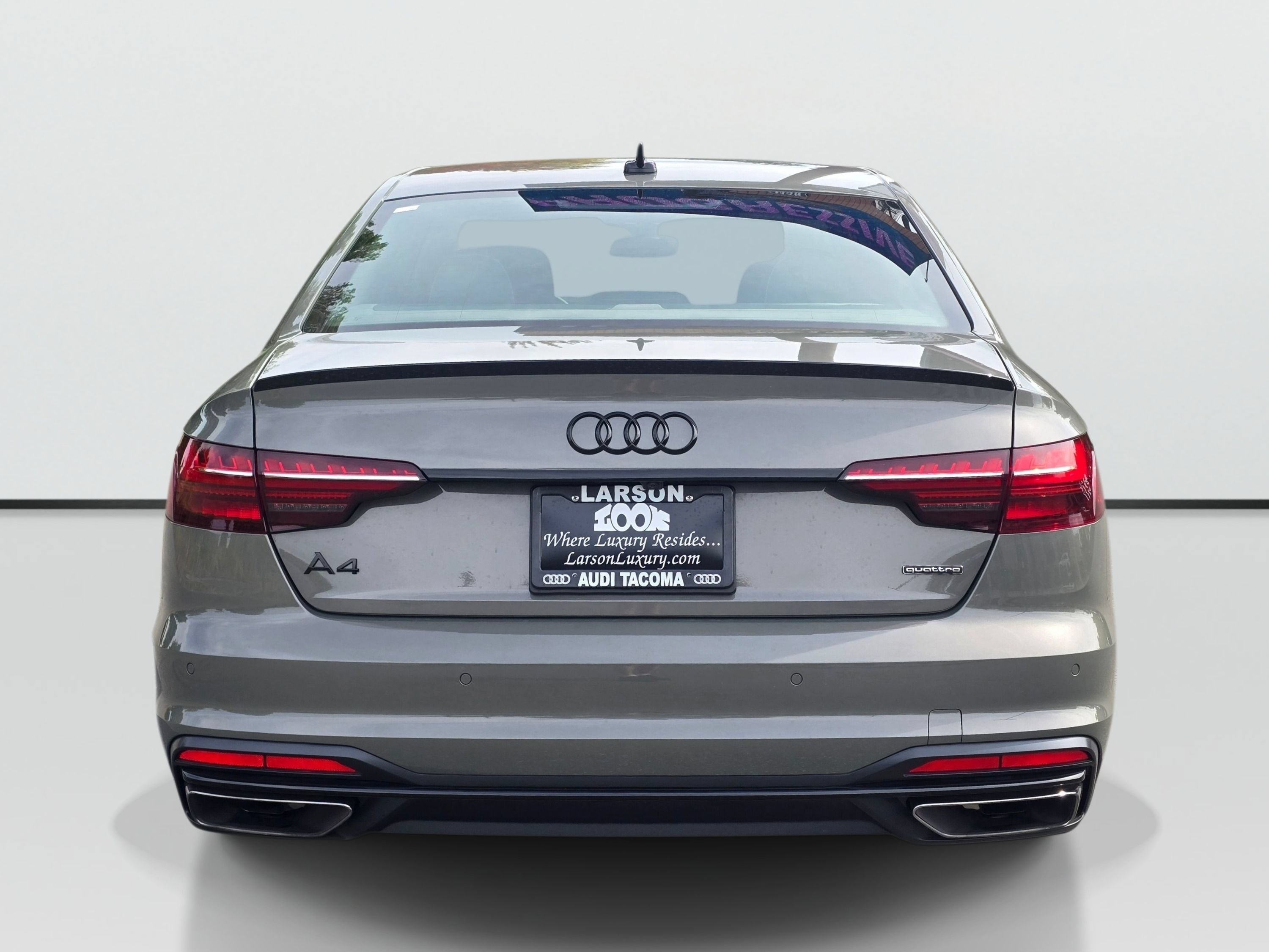 Used 2023 Audi A4 2.0T Premium Plus w/ Premium Plus Package AWD/4WD image 4