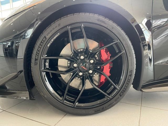 Used 2025 Chevrolet Corvette Z06 image 6
