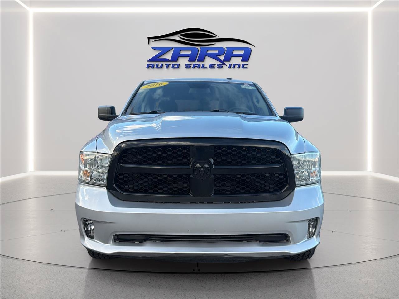 Used 2016 RAM 1500 Express w/ Popular Equipment Group AWD/4WD image 2