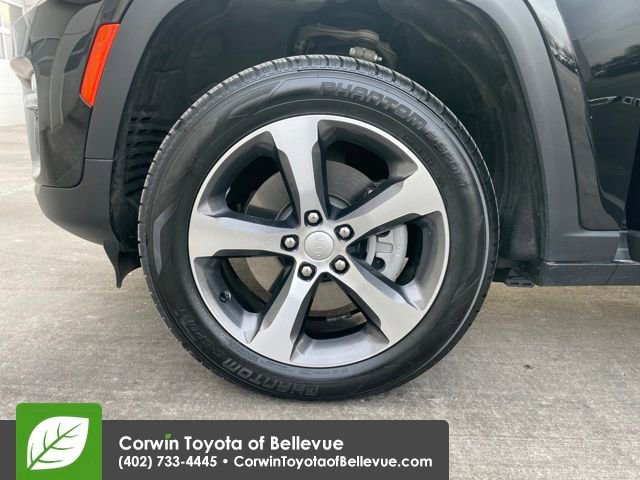 Used 2022 Jeep Grand Cherokee Limited 4xe image 24