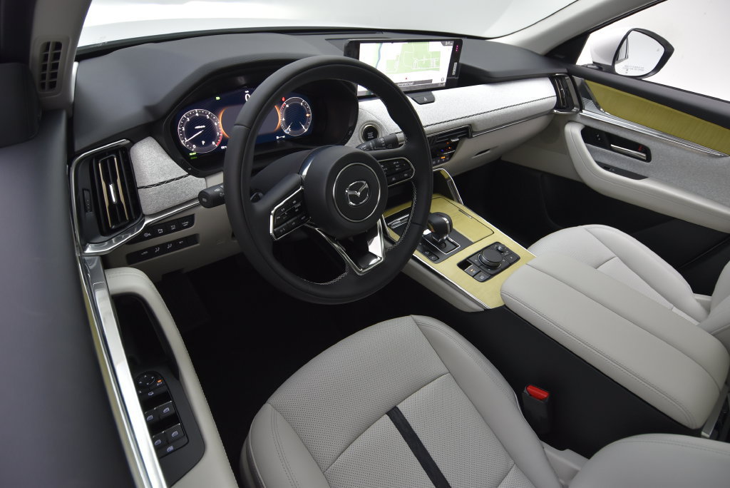 Used 2026 MAZDA CX-90 3.3 Turbo S w/ Premium Plus AWD/4WD image 30