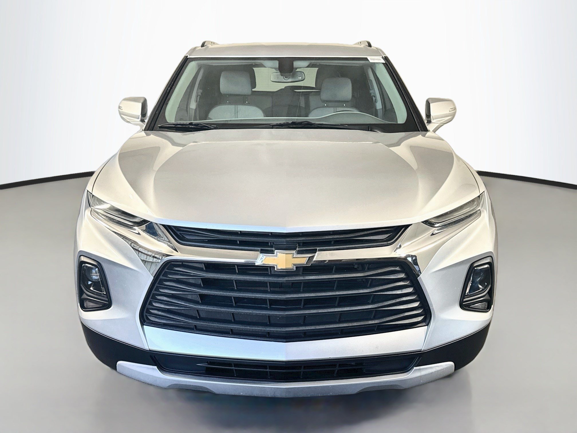 Used 2019 Chevrolet Blazer LT FWD image 2