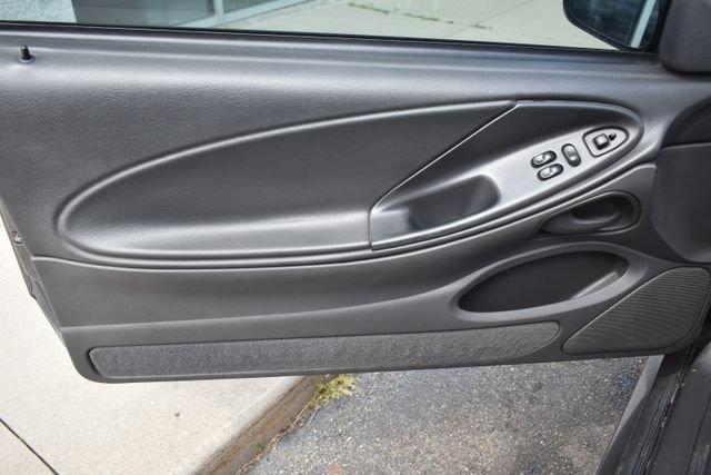 Used 2003 Ford Mustang GT RWD image 16