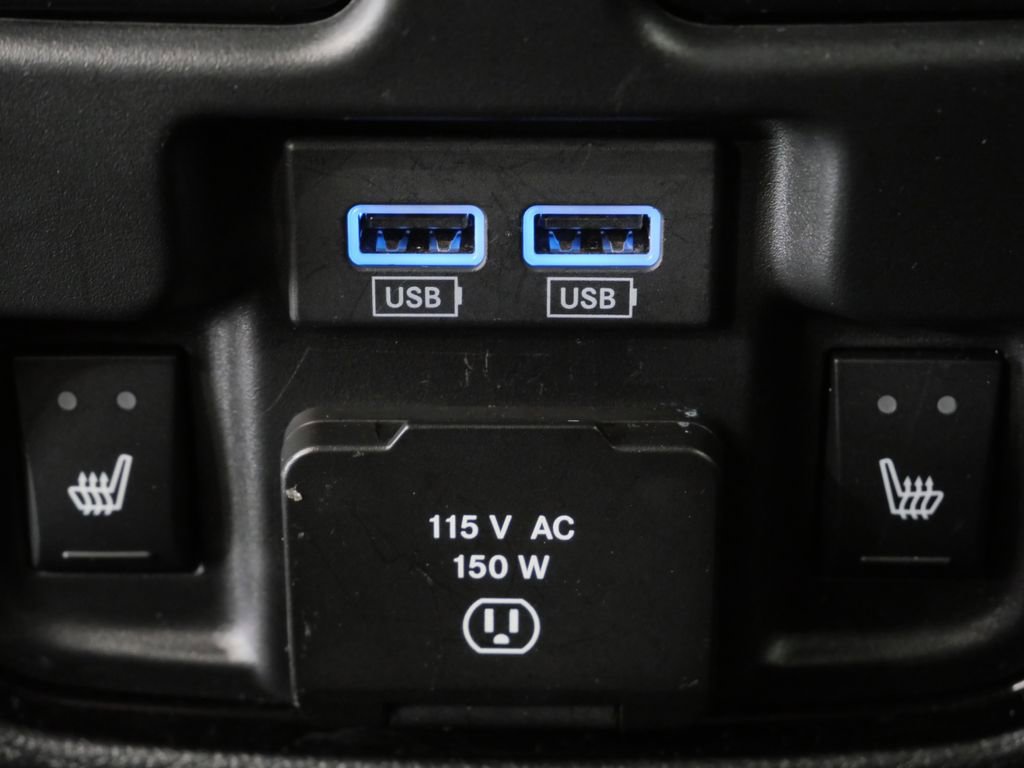 Used 2021 Dodge Durango R/T w/ Technology Group AWD/4WD image 25