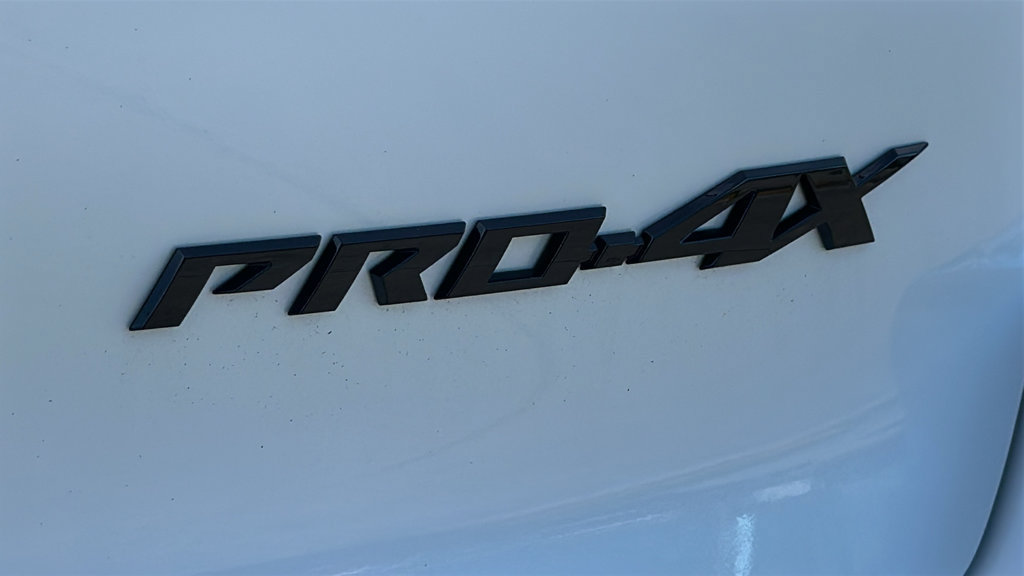 New 2026 Nissan Armada PRO-4X AWD/4WD image 9