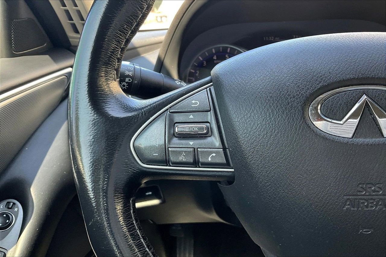 Used 2017 INFINITI Q50 Signature Edition image 30