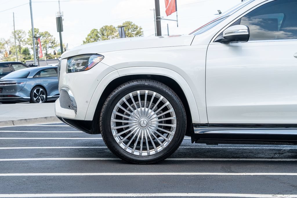 Used 2023 Mercedes-Benz Maybach GLS 600 4MATIC image 13