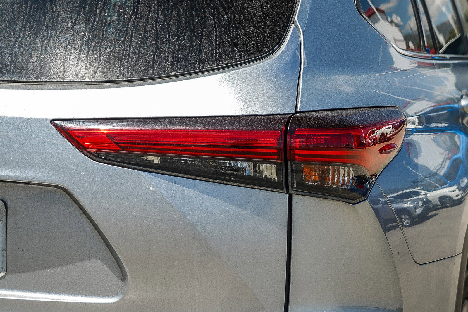 Certified 2020 Toyota Highlander Limited AWD/4WD image 8