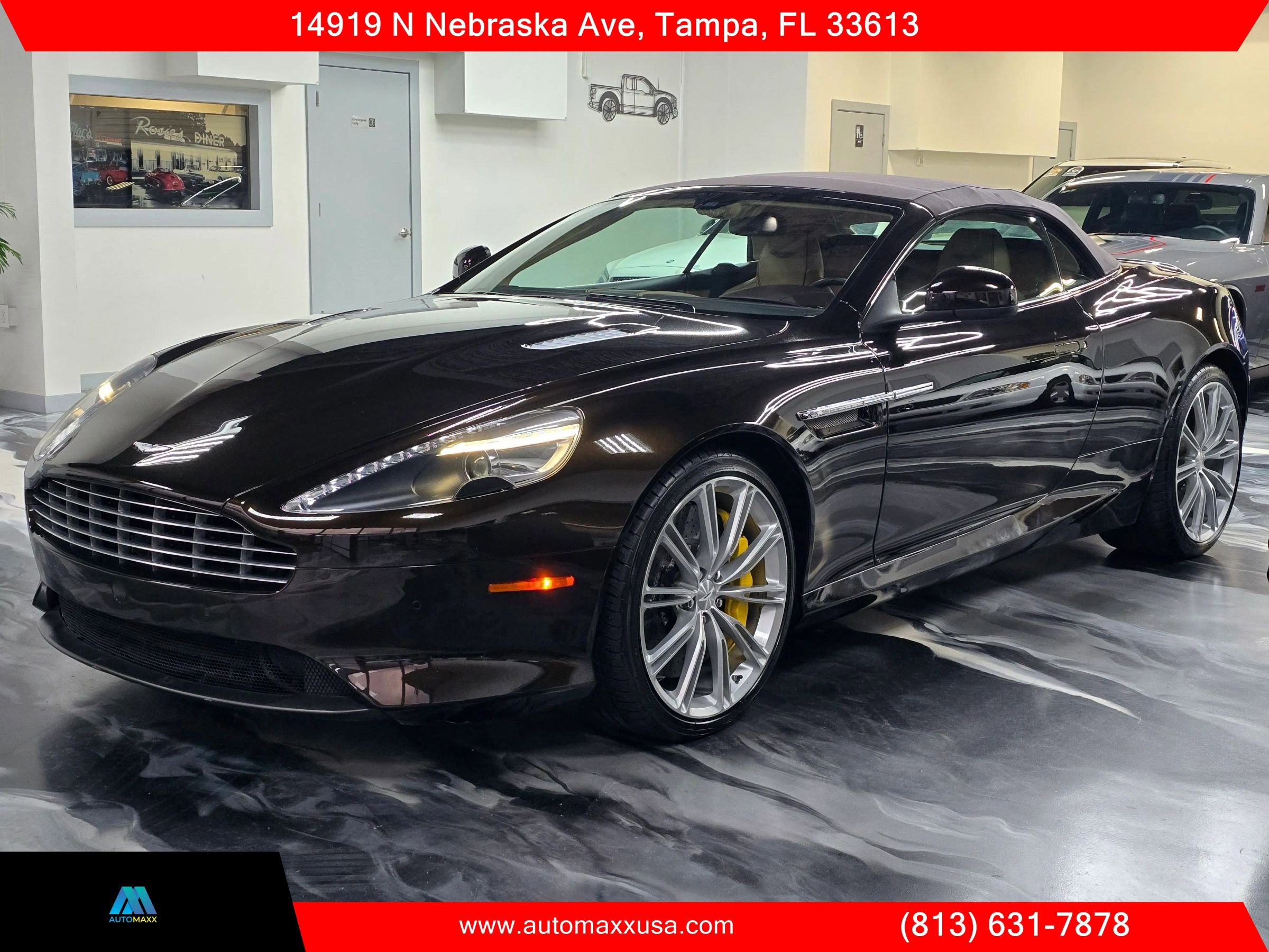 Used 2013 Aston Martin DB9 Volante RWD image 17