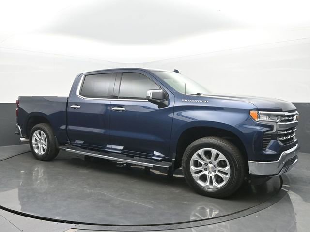 Used 2023 Chevrolet Silverado 1500 LTZ w/ LTZ Convenience Package II AWD/4WD image 7