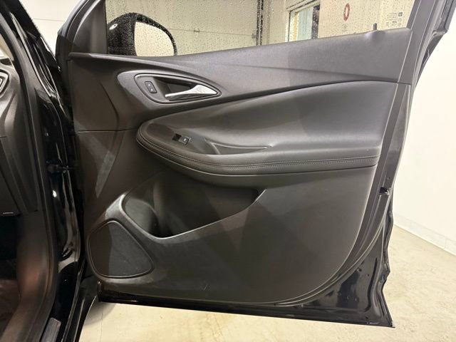 Certified 2023 Buick Encore GX Select image 25