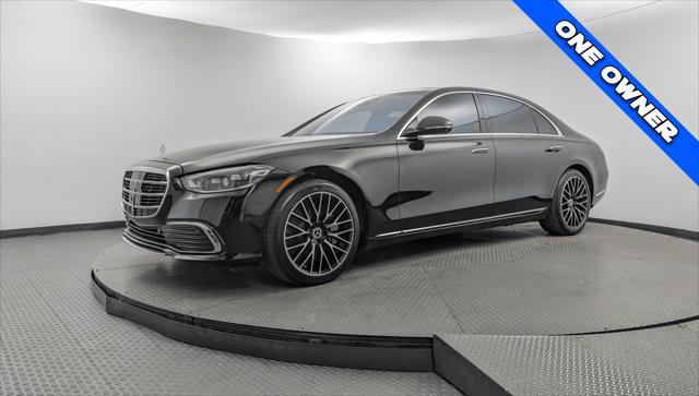 Used 2023 Mercedes-Benz S 580 4MATIC Sedan image 2