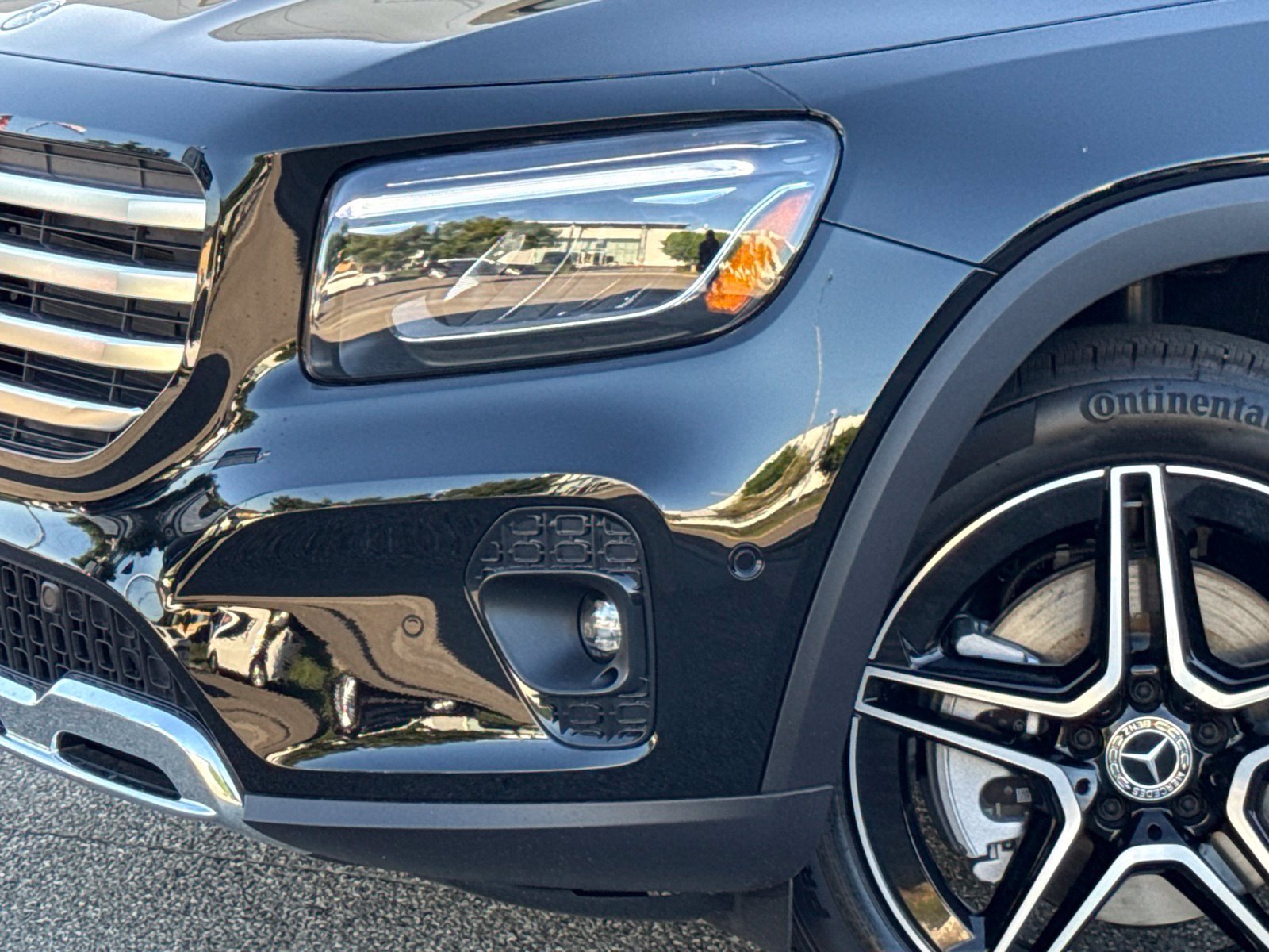 New 2026 Mercedes-Benz GLB 250 4MATIC image 3