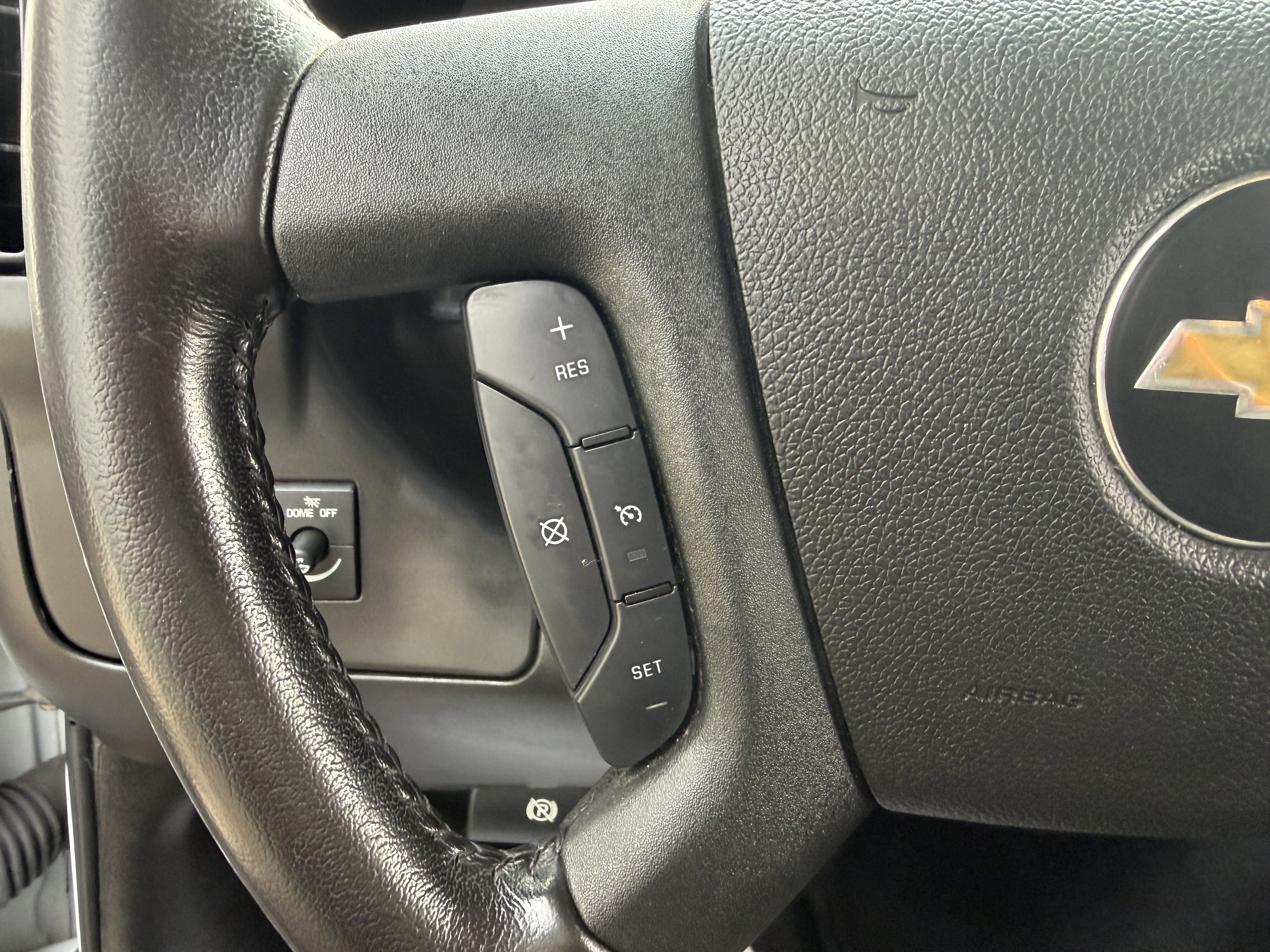 Used 2021 Chevrolet Express 2500 w/ Driver Convenience Package image 27