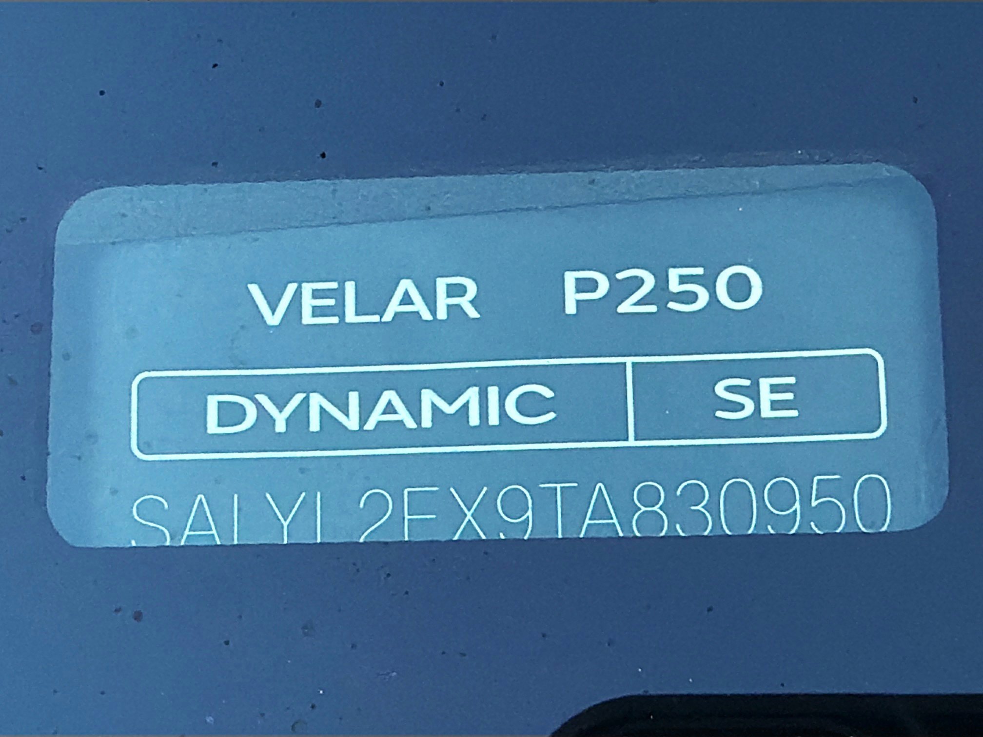 New 2026 Land Rover Range Rover Velar Dynamic SE AWD/4WD image 44