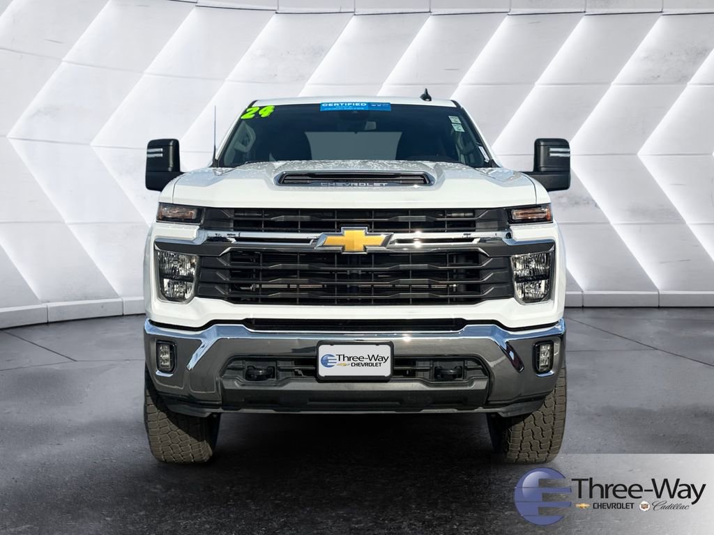 Certified 2024 Chevrolet Silverado 2500 LT w/ Convenience Package image 8