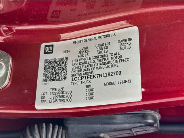 Used 2024 Chevrolet Colorado ZR2 w/ ZR2 Convenience Package III AWD/4WD image 31
