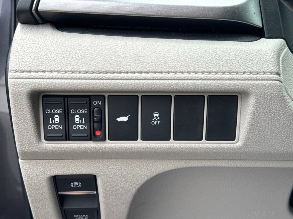 Used 2026 Honda Odyssey EX-L image 17
