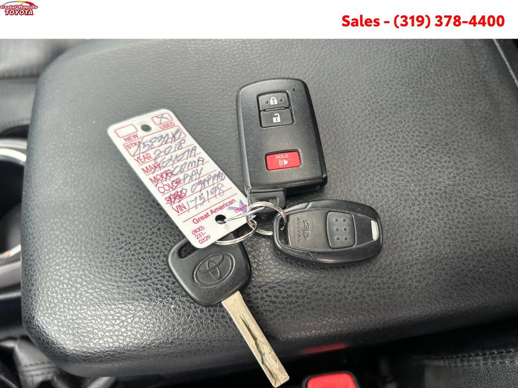 Certified 2018 Toyota Tacoma TRD Off-Road AWD/4WD image 28