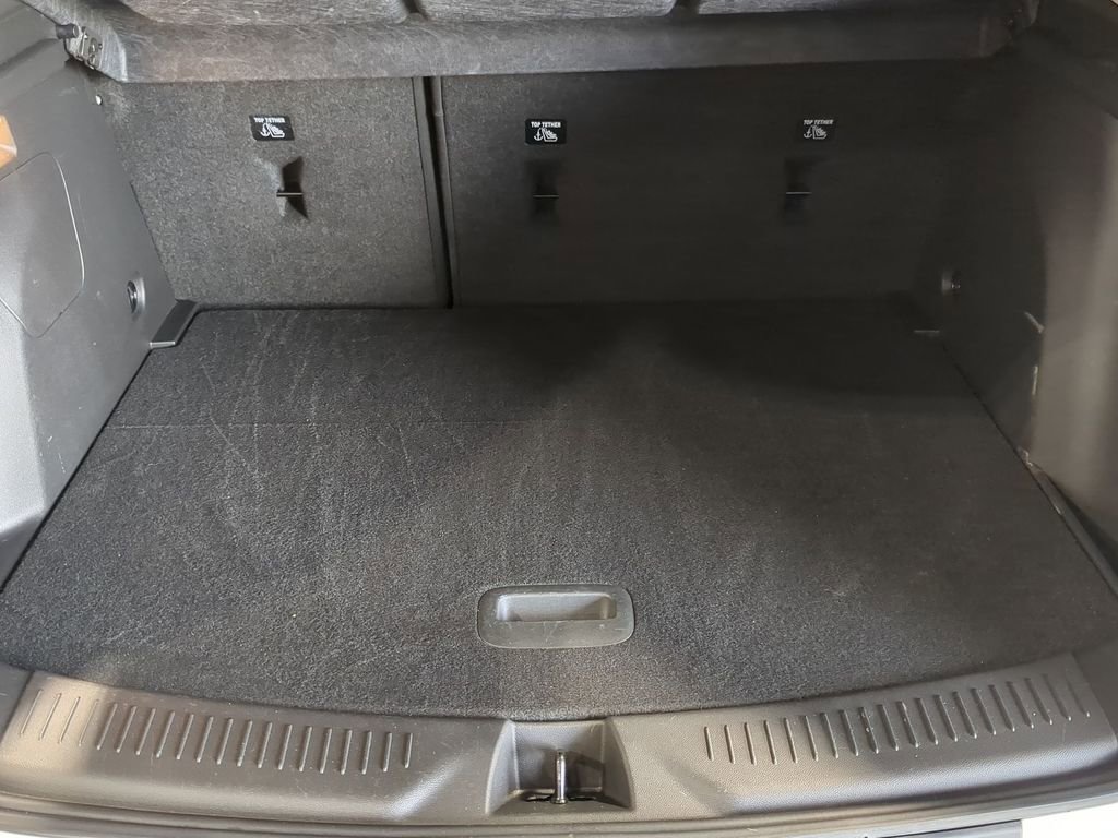 Used 2023 Buick Encore GX Select AWD/4WD image 32