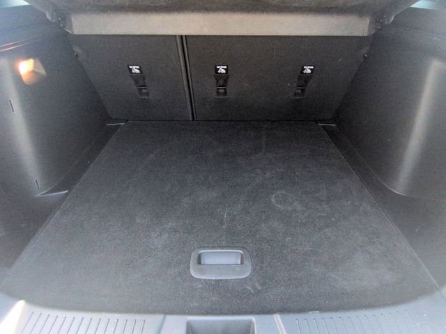 Used 2024 Chevrolet Trax RS w/ Sunroof Package FWD image 28