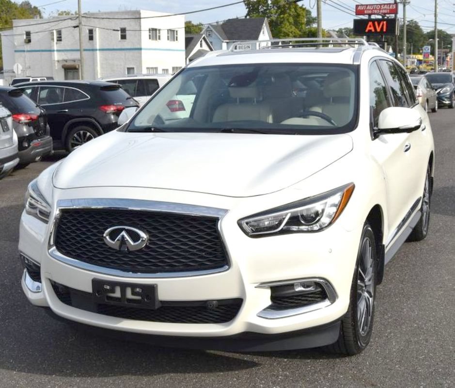 Used 2020 INFINITI QX60 Luxe w/ Sensory Package AWD/4WD image 1