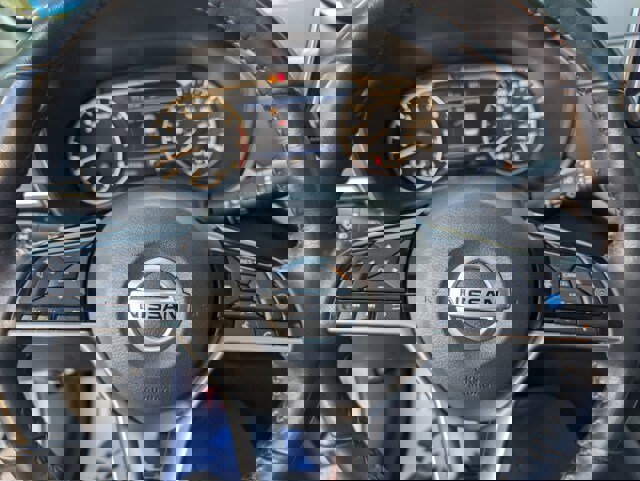 Used 2022 Nissan Altima 2.5 SV w/ SV Premium Package image 19