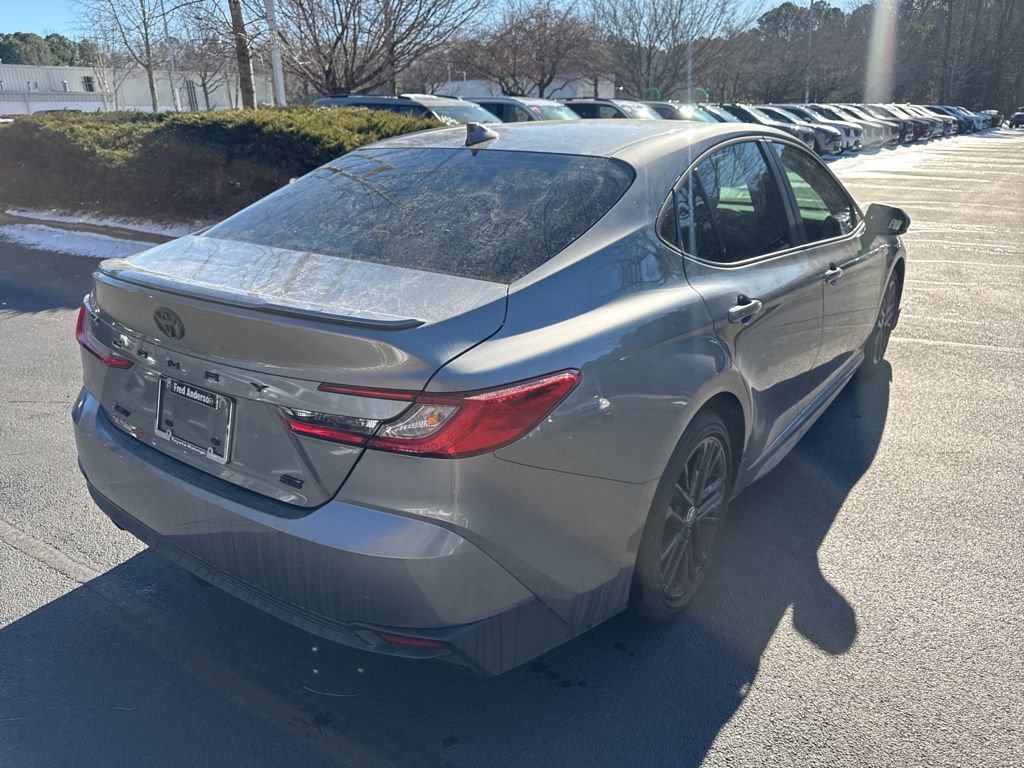 Used 2025 Toyota Camry SE image 16