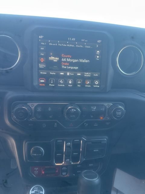 Used 2020 Jeep Gladiator Rubicon image 12