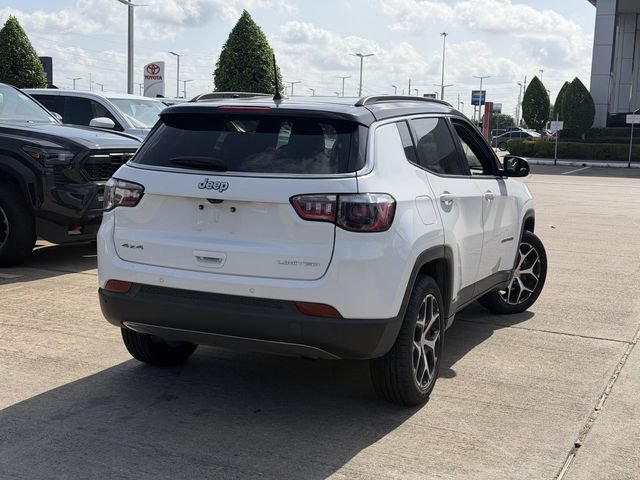 Used 2024 Jeep Compass Limited AWD/4WD image 5