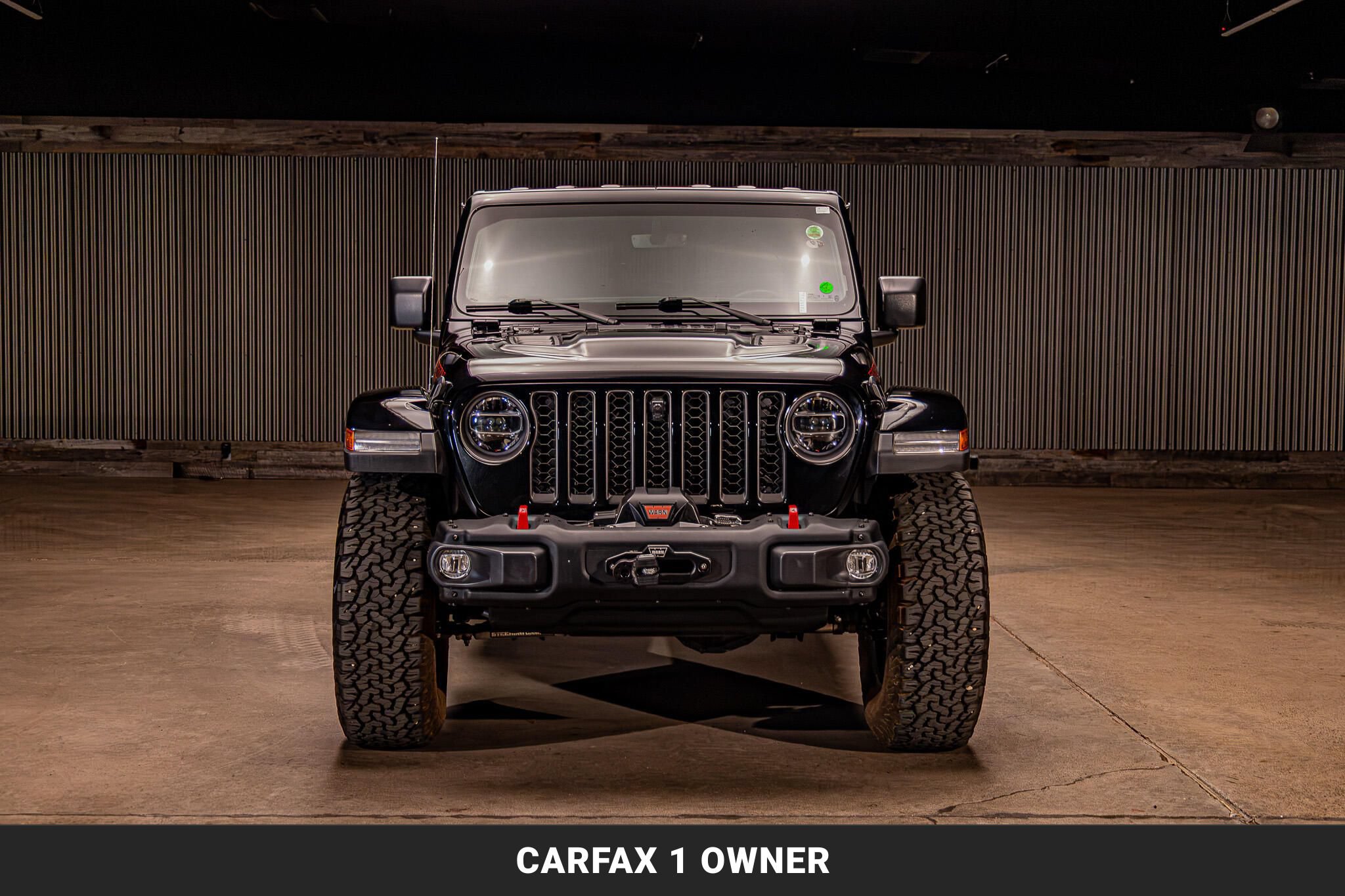 Used 2022 Jeep Gladiator Rubicon w/ LED Lighting Group AWD/4WD image 3