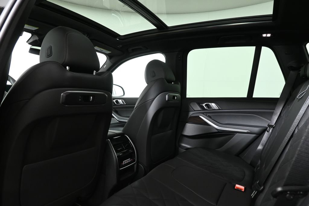 New 2026 BMW X5 xDrive50e AWD/4WD image 33