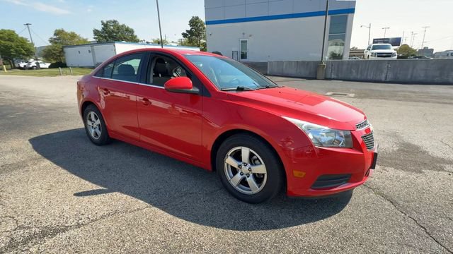 Used 2014 Chevrolet Cruze LT w/ All-Star Edition FWD image 2